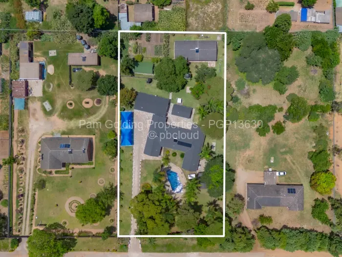 House for Sale in Greengrove, Harare