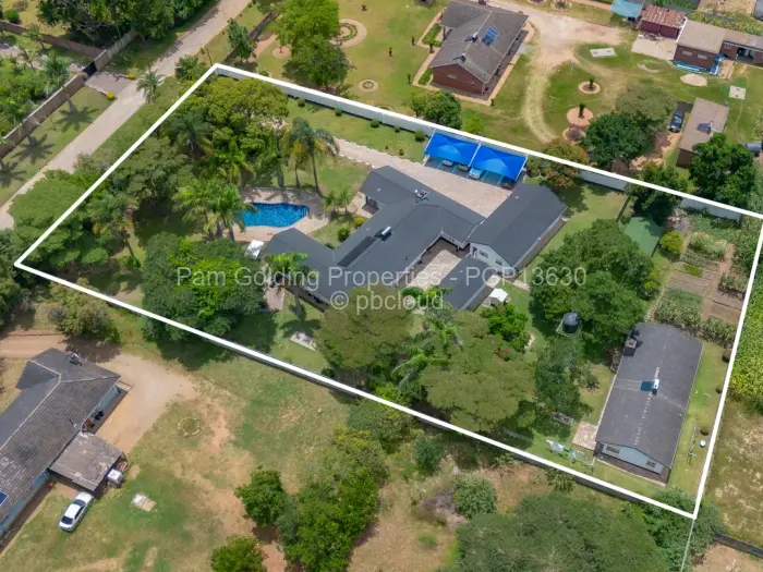 House for Sale in Greengrove, Harare