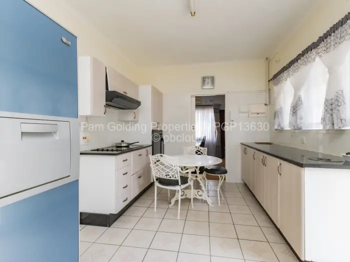 House for Sale in Greengrove, Harare