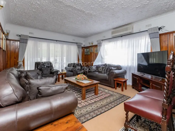 House for Sale in Greengrove, Harare