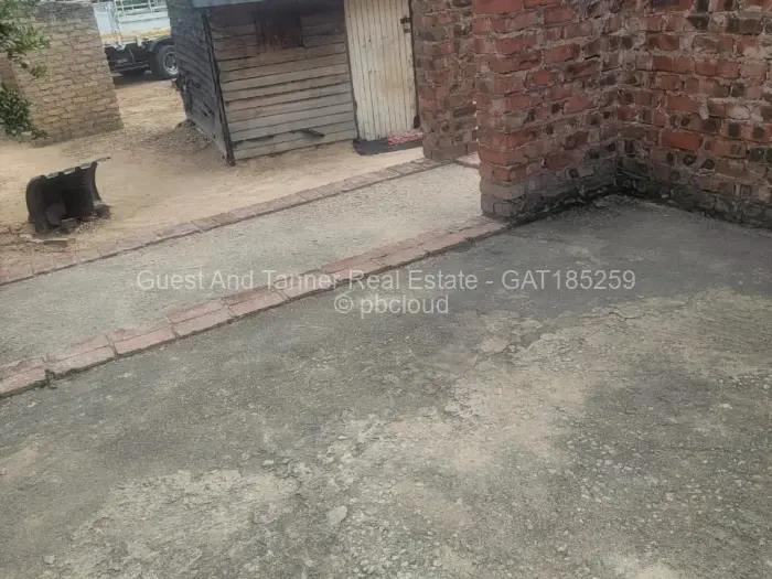 4 Bedroom House for Sale in Waterfalls, Harare