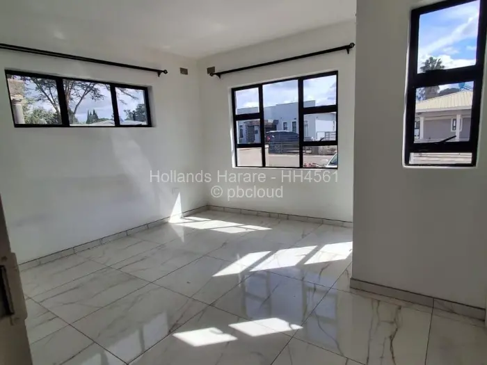 Townhouse/Cluster to Rent in Greendale North, Harare