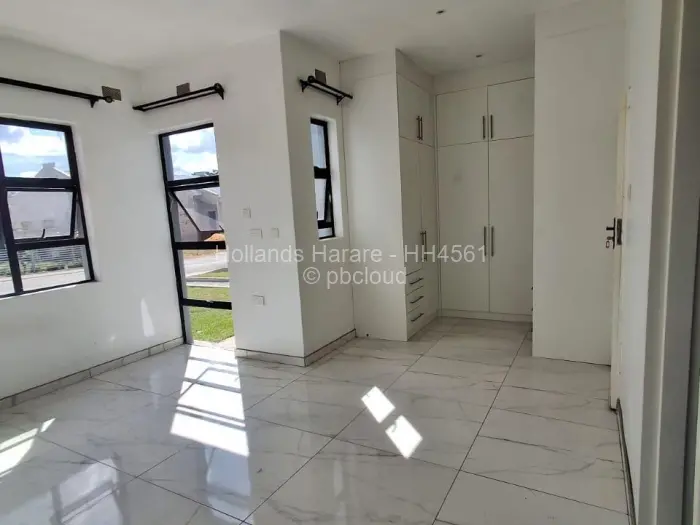 Townhouse/Cluster to Rent in Greendale North, Harare