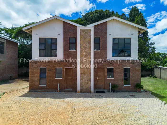 Townhouse/Cluster for Sale in Helensvale, Harare