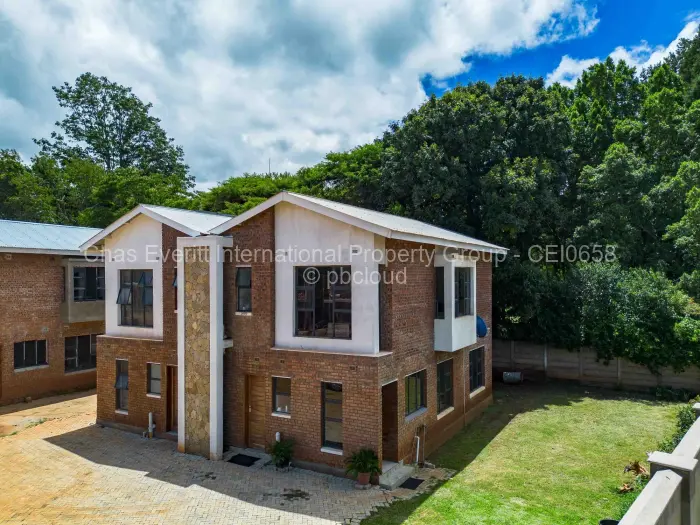 Townhouse/Cluster for Sale in Helensvale, Harare