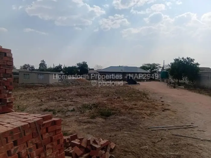 3 Bedroom Cottage/Garden Flat for Sale in Ruwa, Ruwa