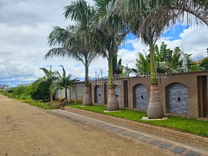 4 Bedroom House for Sale in Fairview, Harare