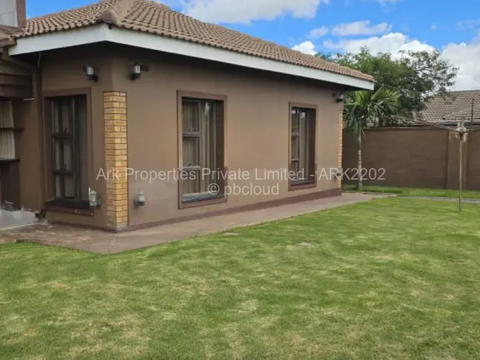 4 Bedroom House for Sale in Fairview, Harare