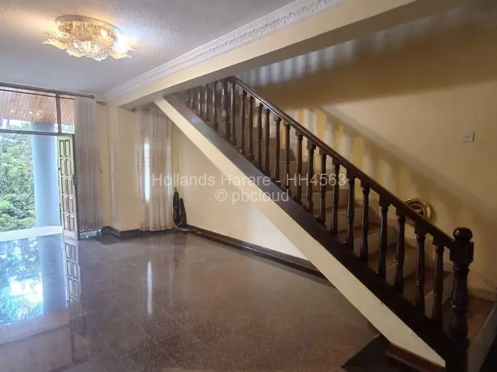 10 Bedroom House for Sale in Borrowdale Brooke, Harare