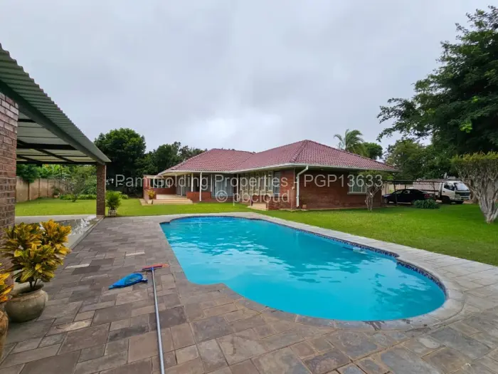 3 Bedroom House for Sale in Kumalo, Bulawayo