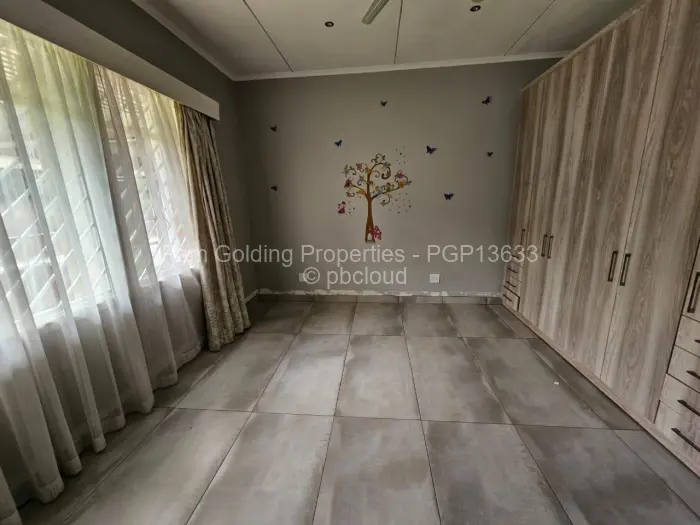 3 Bedroom House for Sale in Kumalo, Bulawayo