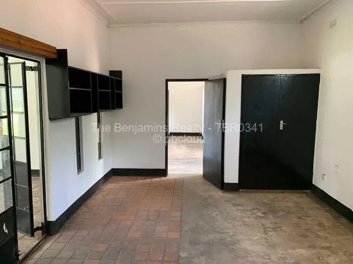 Warehouse/Industrial for Sale in Chiredzi, Chiredzi