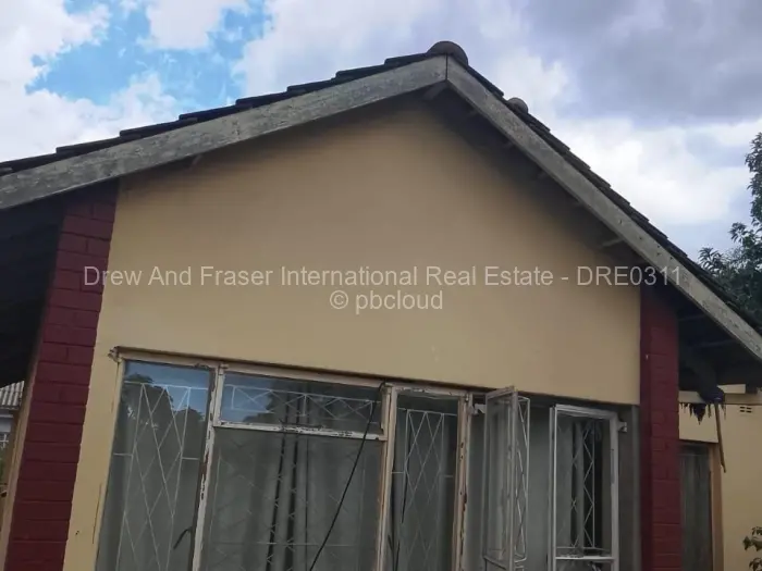 3 Bedroom House for Sale in Braeside, Harare