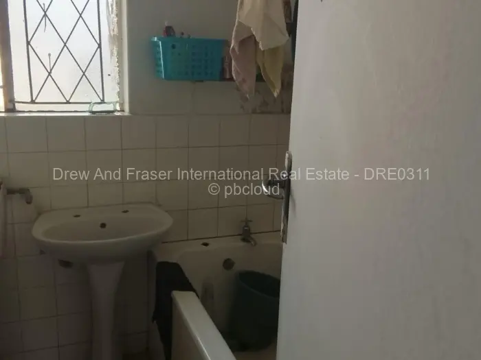 3 Bedroom House for Sale in Braeside, Harare