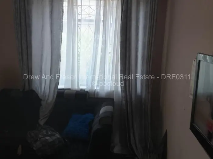 3 Bedroom House for Sale in Braeside, Harare