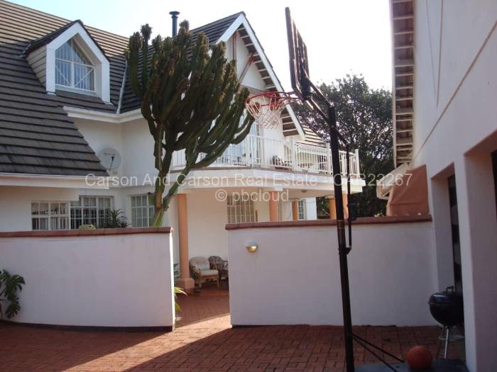 4 Bedroom House for Sale in Emerald Hill, Harare