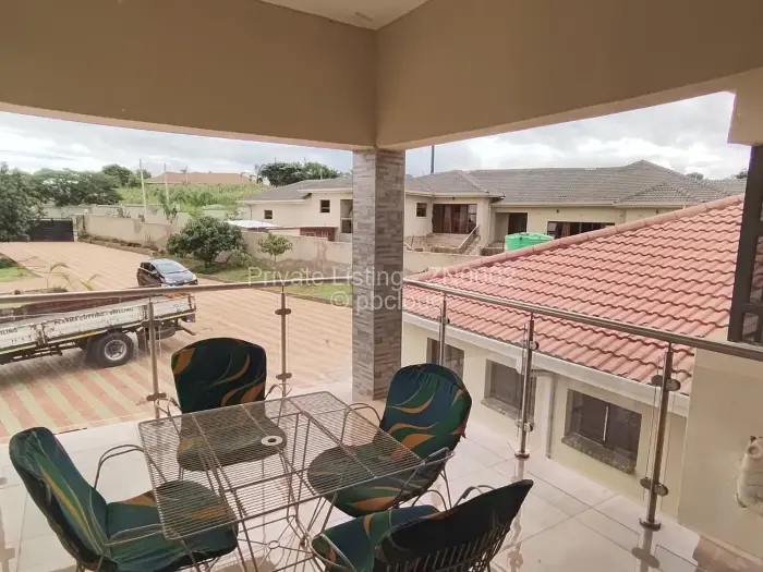 7 Bedroom House to Rent in Pomona, Harare