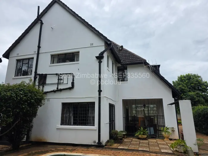 3 Bedroom House for Sale in Kumalo, Bulawayo