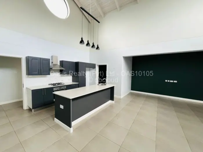 Townhouse/Cluster to Rent in Borrowdale Brooke, Harare