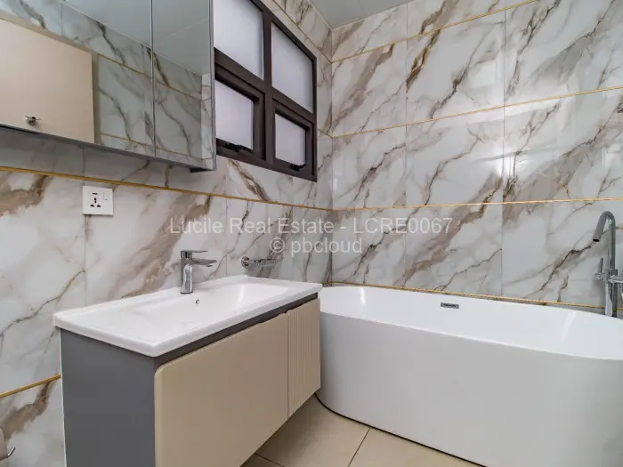 Flat/Apartment to Rent in Greendale North, Harare