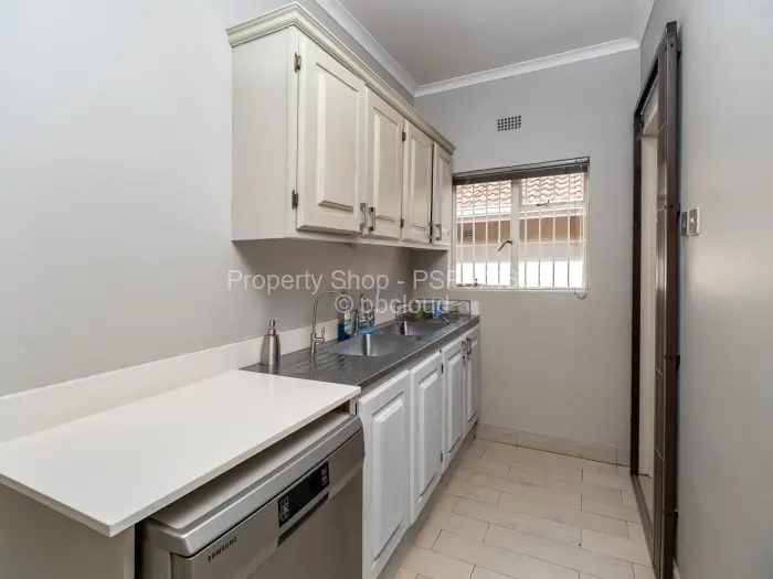 Townhouse/Cluster for Sale in Mount Pleasant, Harare