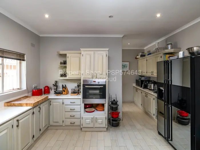 Townhouse/Cluster for Sale in Mount Pleasant, Harare