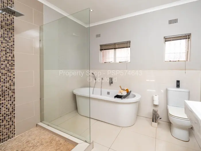 Townhouse/Cluster for Sale in Mount Pleasant, Harare