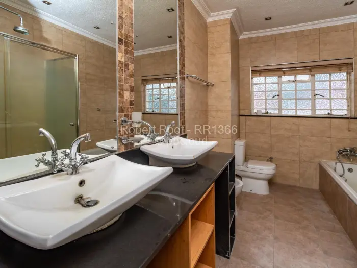 Flat/Apartment for Sale in Avenues, Harare