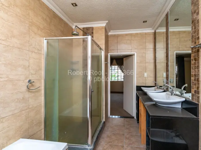 Flat/Apartment for Sale in Avenues, Harare