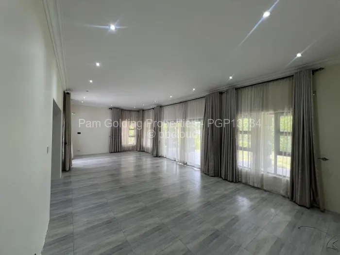 4 Bedroom House to Rent in Greendale