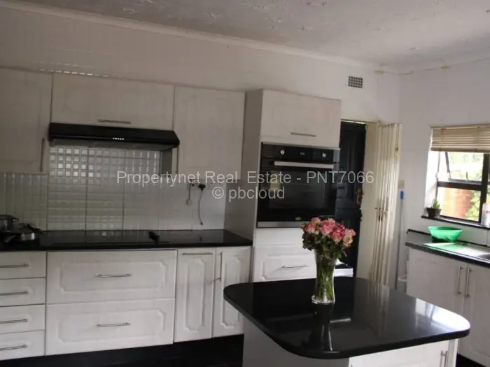 4 Bedroom House for Sale in Mainway Meadows, Harare