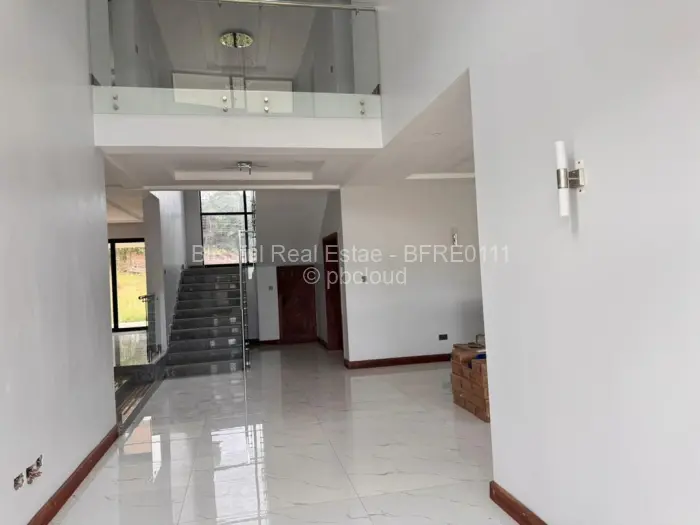 8 Bedroom House to Rent in Greystone Park