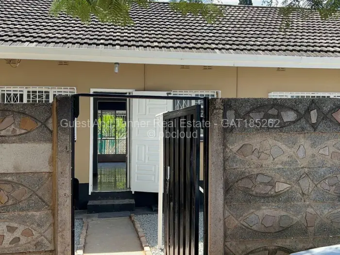 2 Bedroom Cottage/Garden Flat for Sale in Chadcombe, Harare