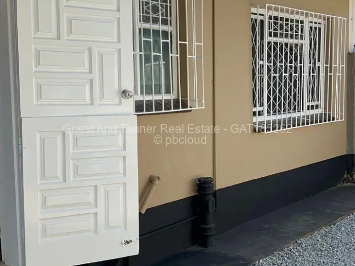 2 Bedroom Cottage/Garden Flat for Sale in Chadcombe, Harare
