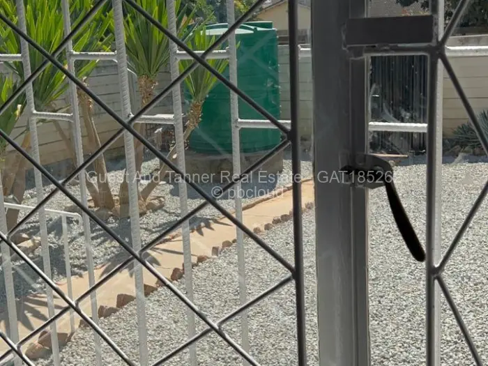 2 Bedroom Cottage/Garden Flat for Sale in Chadcombe, Harare