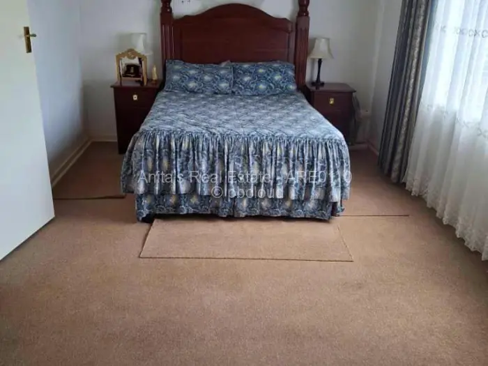 4 Bedroom House for Sale in Suburbs, Bulawayo