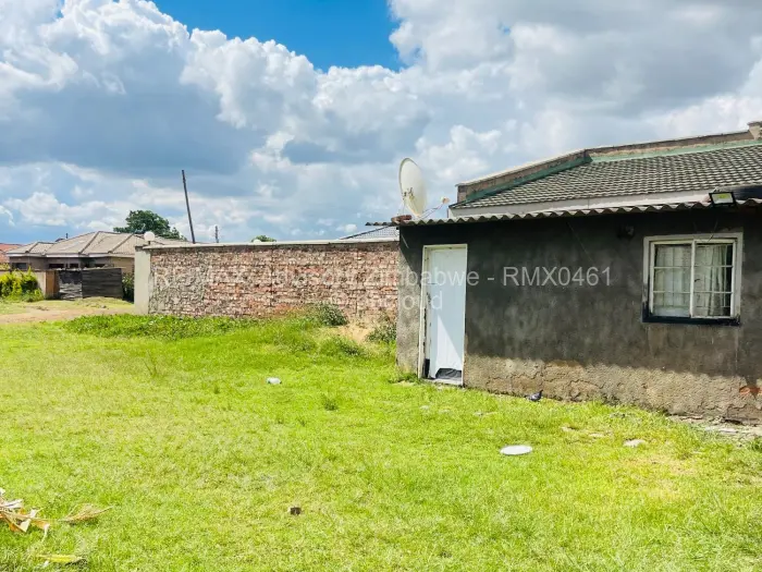 Residential Stand for Sale in Lenana Park, Harare