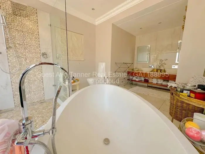 6 Bedroom House for Sale in Mount Pleasant Heights, Harare