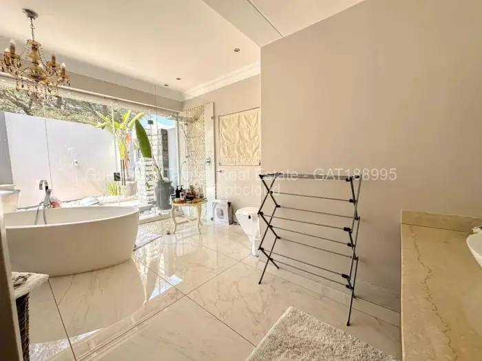 6 Bedroom House for Sale in Mount Pleasant Heights, Harare