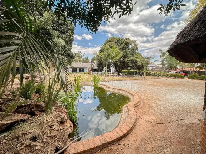 6 Bedroom House for Sale in Mount Pleasant Heights, Harare