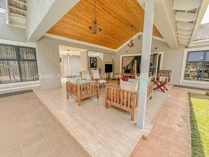 6 Bedroom House for Sale in Mount Pleasant Heights, Harare