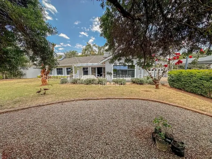 6 Bedroom House for Sale in Mount Pleasant Heights, Harare