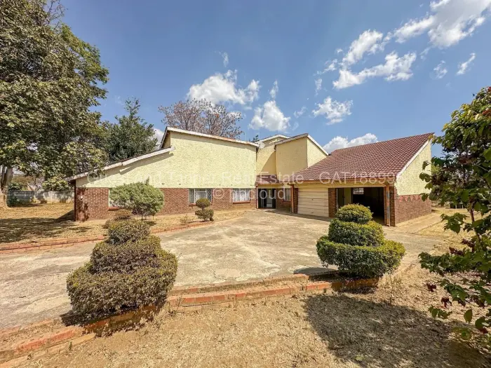 3 Bedroom House for Sale in Borrowdale, Harare