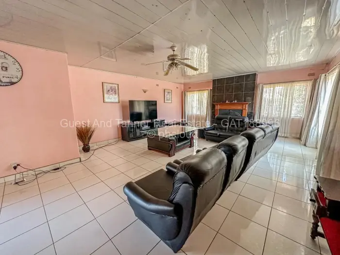 3 Bedroom House for Sale in Borrowdale, Harare