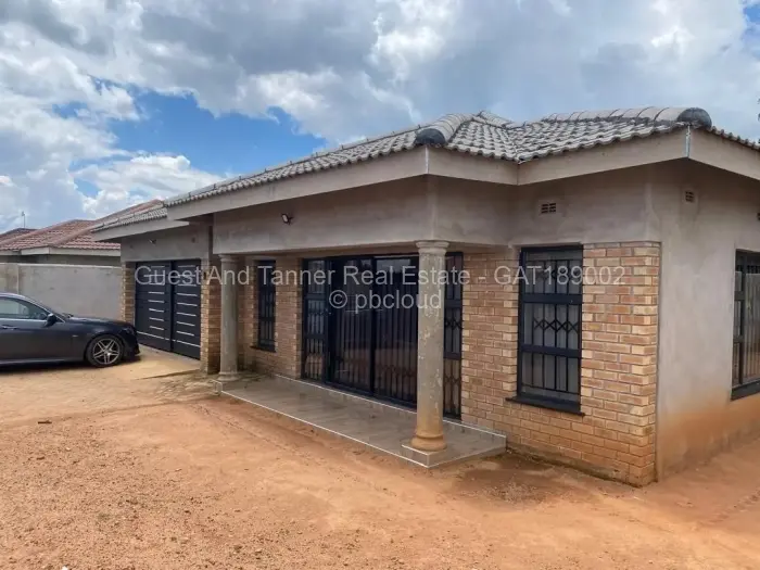 4 Bedroom House for Sale in Manresa, Harare