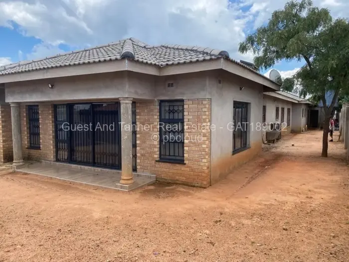 4 Bedroom House for Sale in Manresa, Harare
