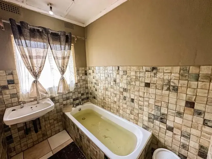 3 Bedroom House for Sale in Marlborough, Harare