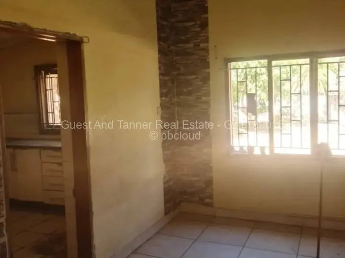 4 Bedroom House for Sale in Chitungwiza, Chitungwiza