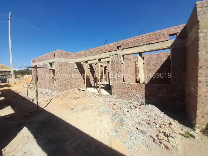 4 Bedroom House for Sale in Adelaide Park, Harare