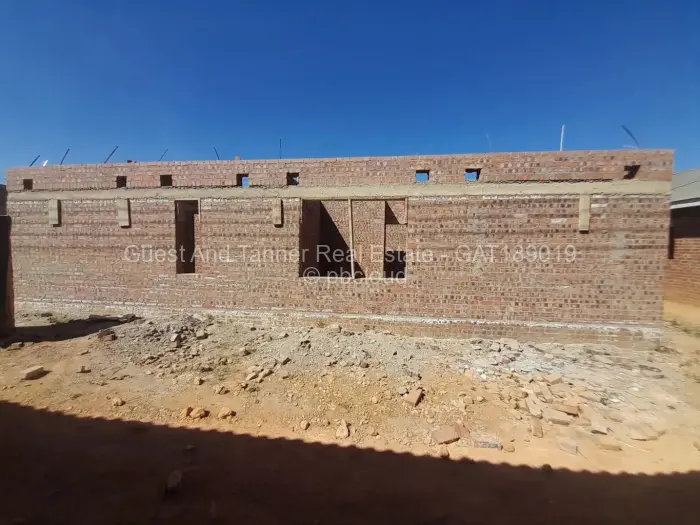 4 Bedroom House for Sale in Adelaide Park, Harare